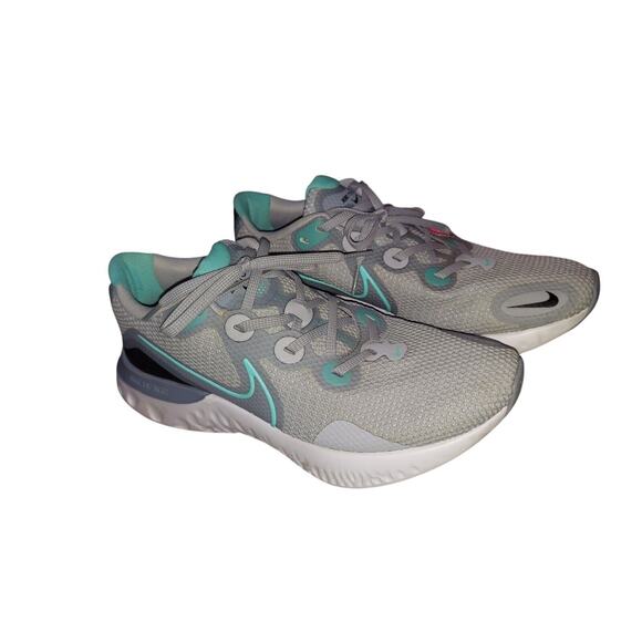 Nike Renew Run Womens Size 11 Running Shoes Gray Mint Green Lace Up CK6360-007 - Picture 1 of 8